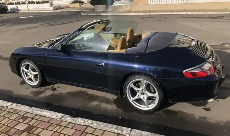 Porsche 911 за ціною кросовера: в Одесі продають рідкісний спорткар